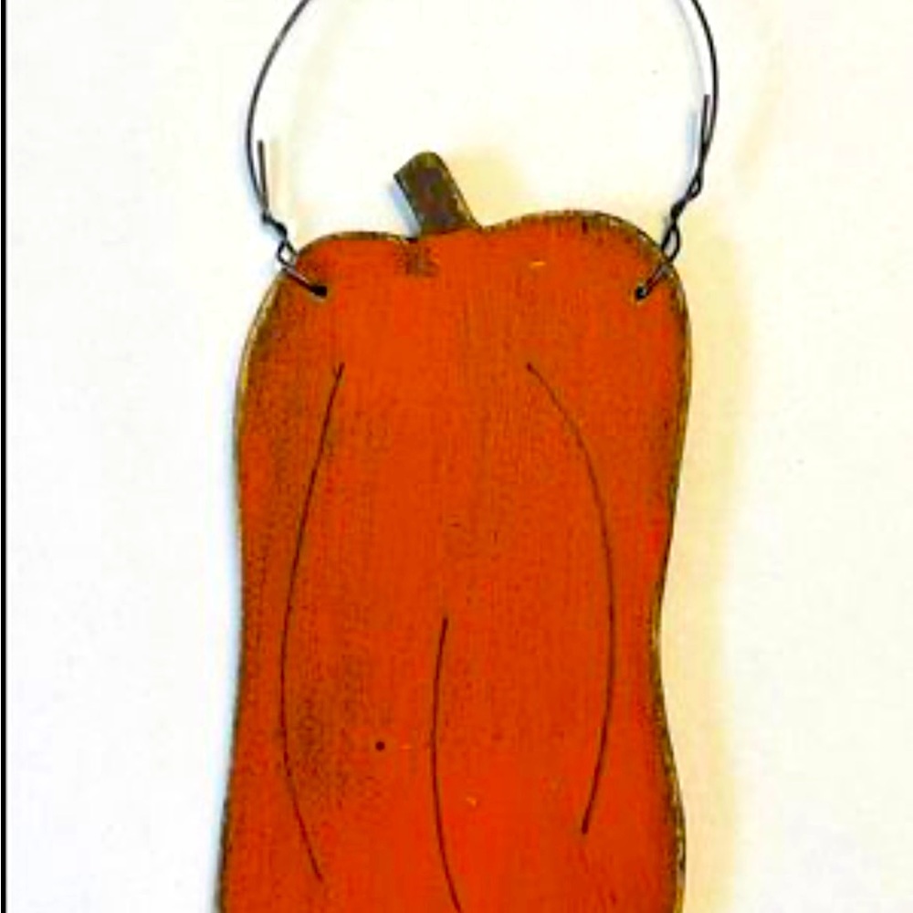 *Primitive Wood Pumpkin Ornament tall pumpkin only